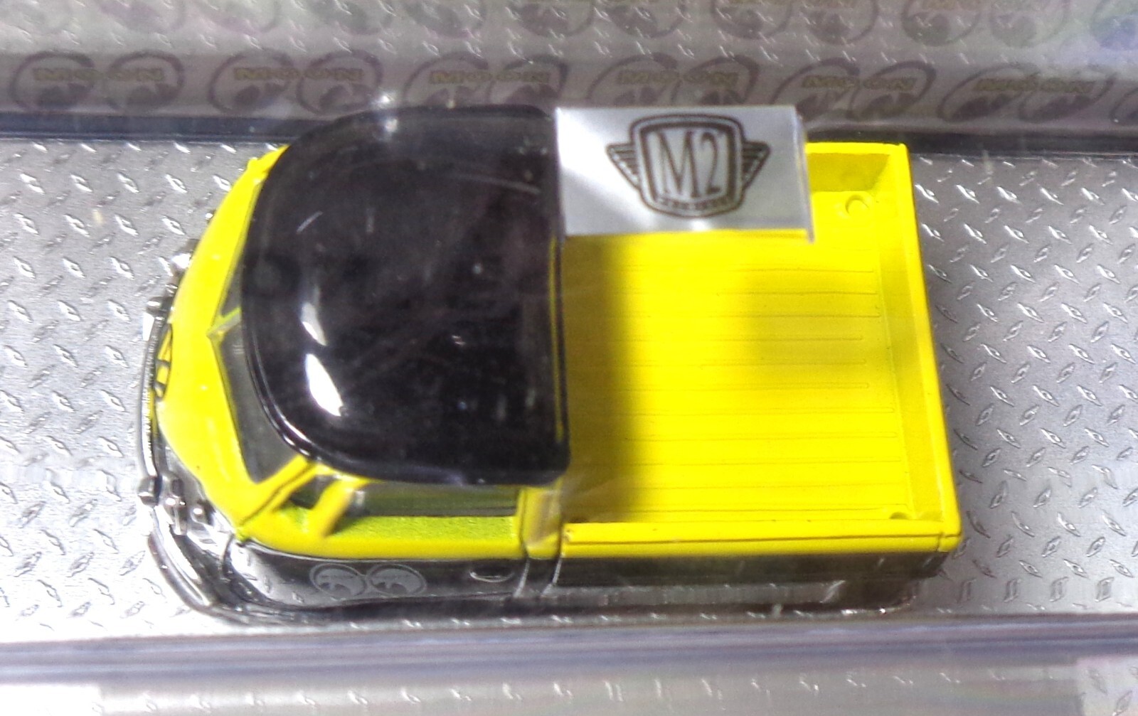M2 Hobby Exclusive HS40 Mooneyes 1960 VW “Shorty” Type 2 Pickup Limited Ed 5,720