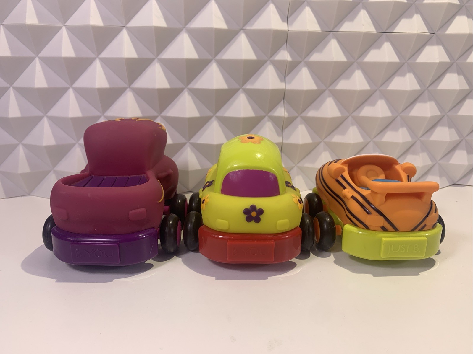 3 BATTAT Parents Pull Back and Go Cars Soft Vinyl