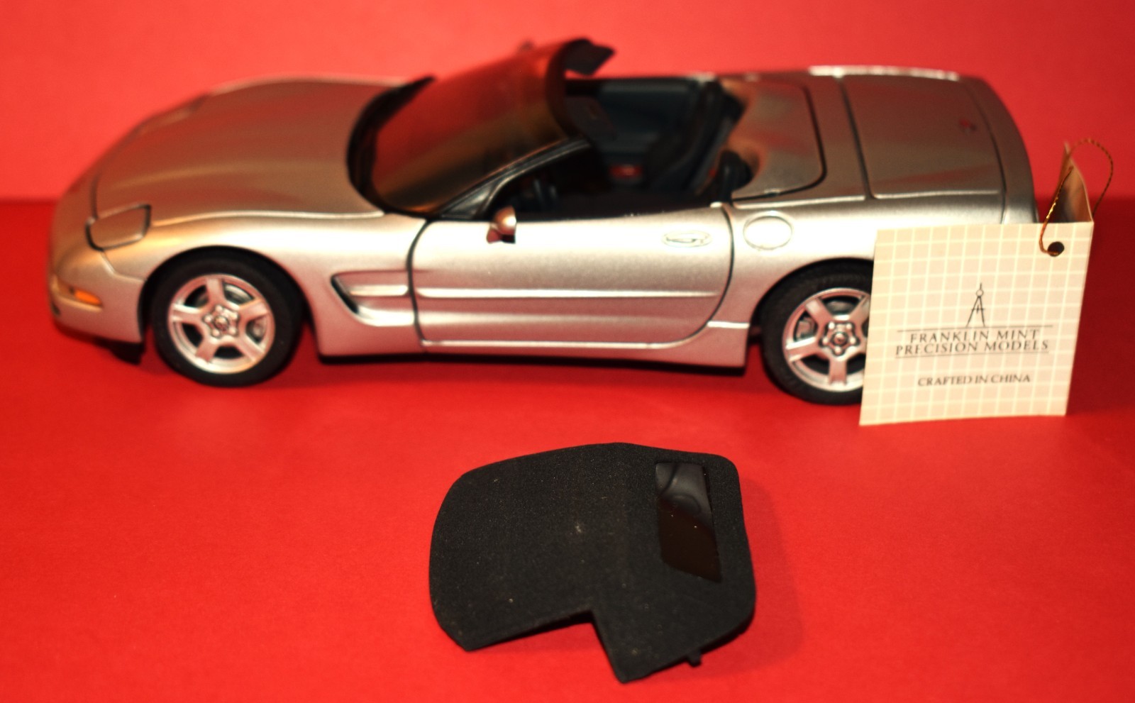 Franklin Mint 1/24 1998 Silver Convert. Black Removable Hard Top Corvette, Mint