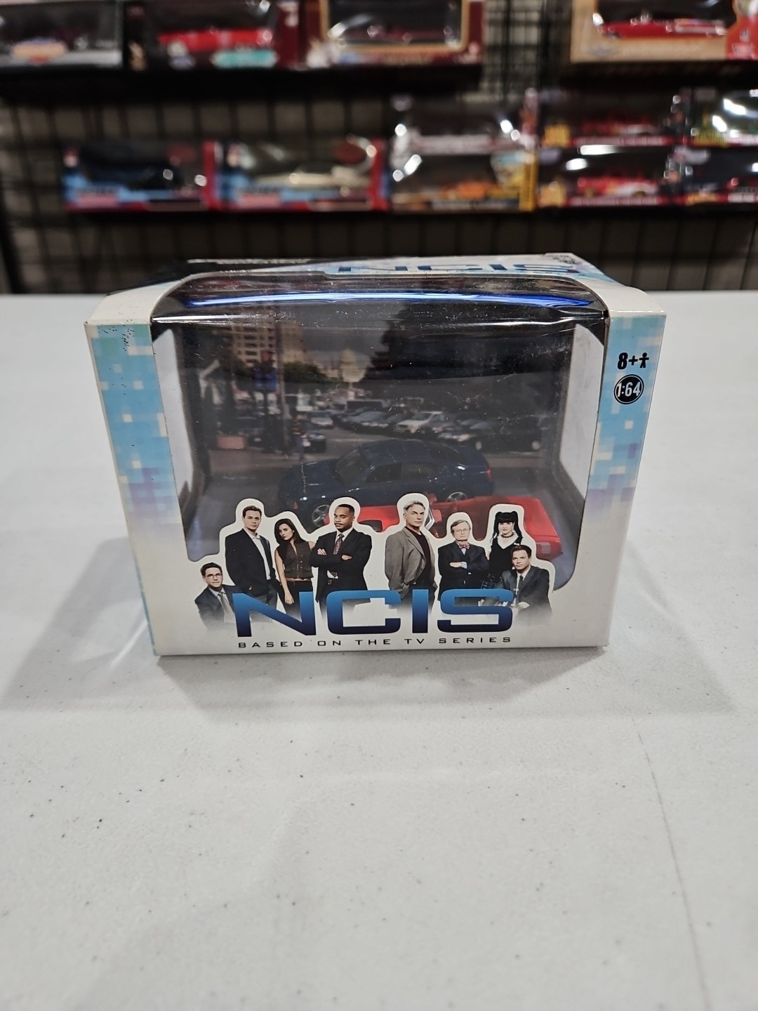 GREENLIGHT 2-PACK NCIS 2006 DODGE CHARGER 1970 PLYMOUTH HEMI CUDA