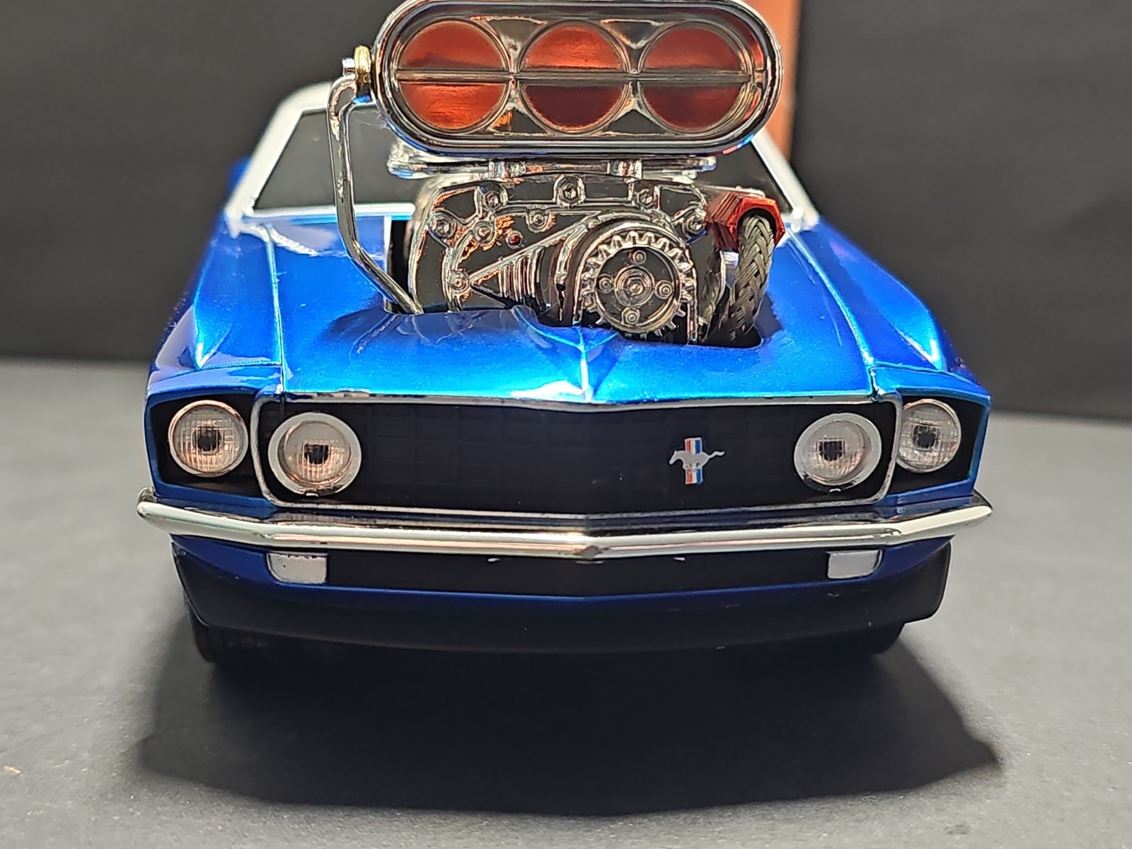 Vntg 2004 Muscle Machines 1969 Ford Mustang Vote America 1:18 Diecast Car NO BOX