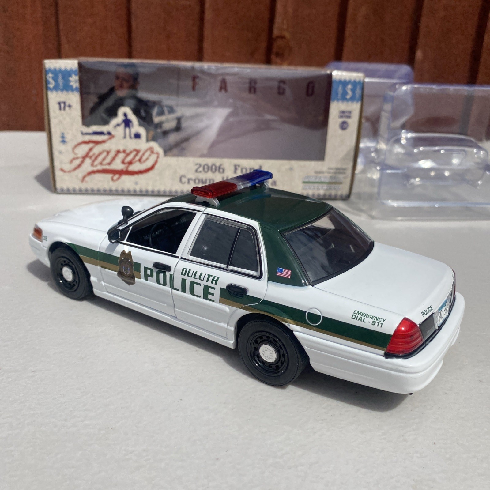 Greenlight Fargo 2006 Ford Crown Victora 1:24 Scale 84153 Hollywood Series