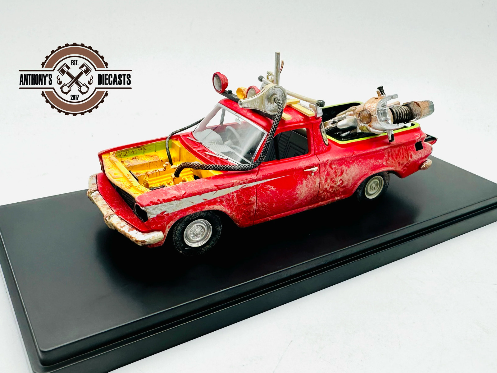 1:43 Mad Max — 1963 EJ Holden Ute with Goose’s Police Kawasaki Bike — ACE/DDA