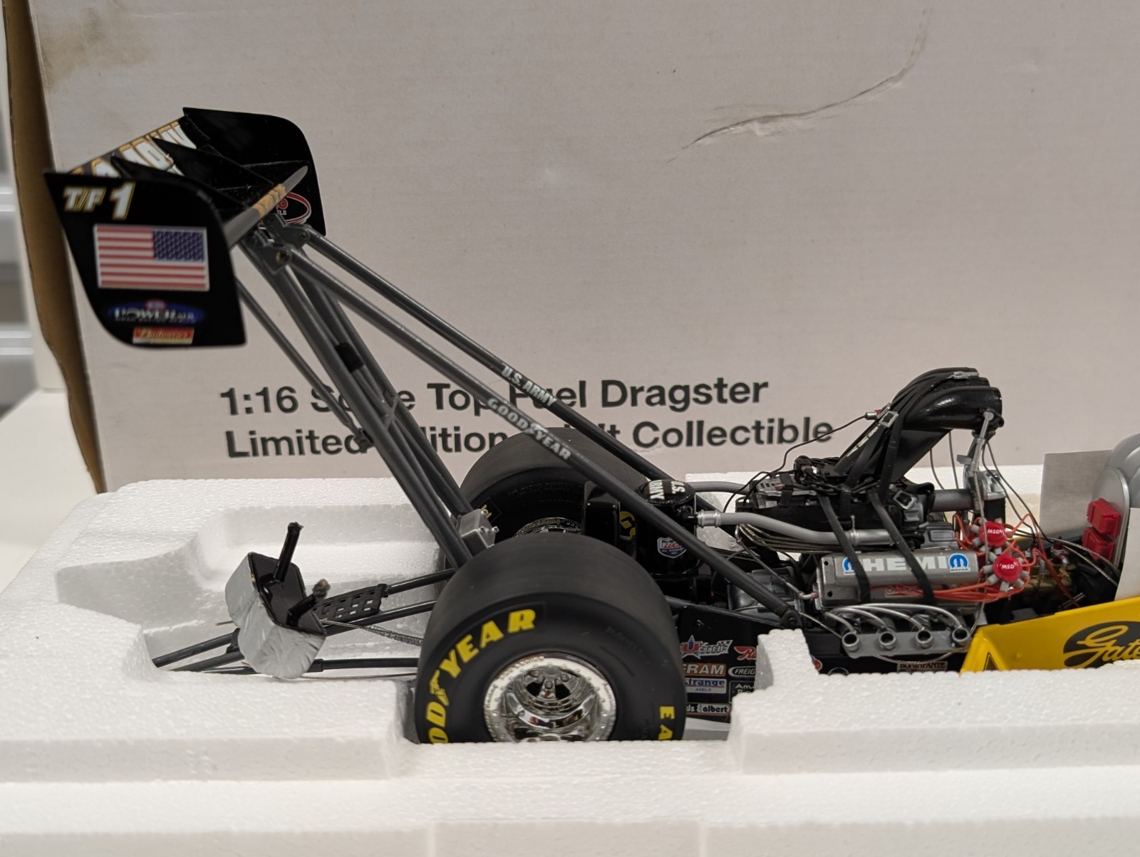 Milestone 2004 Tony Schumacher U.S. Army Sarge 1/16 Top Fuel Dragster NHRA As Is