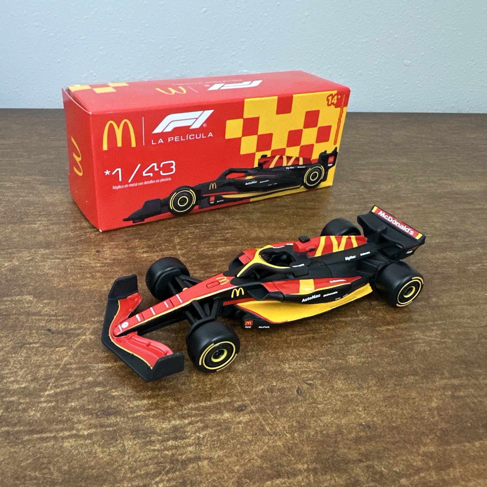 2025 F1 McDonald’s Set: F1 Formula 1 McDonald’s New in Box Scale 1:43