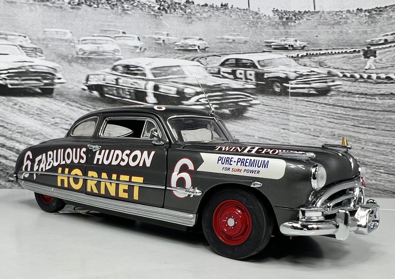 Franklin Mint 1951 Hudson Hornet Coupe #6 Stock Car Gray 1:24 – RARE Papers