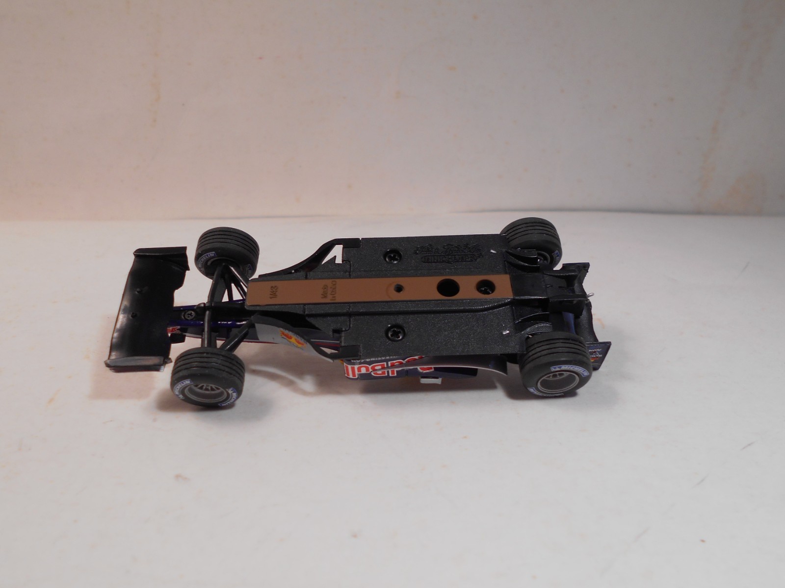 Minichamps – 1:43 – Red Bull Racing – Showcar – C. Klien – 2005 – #15 – No Box