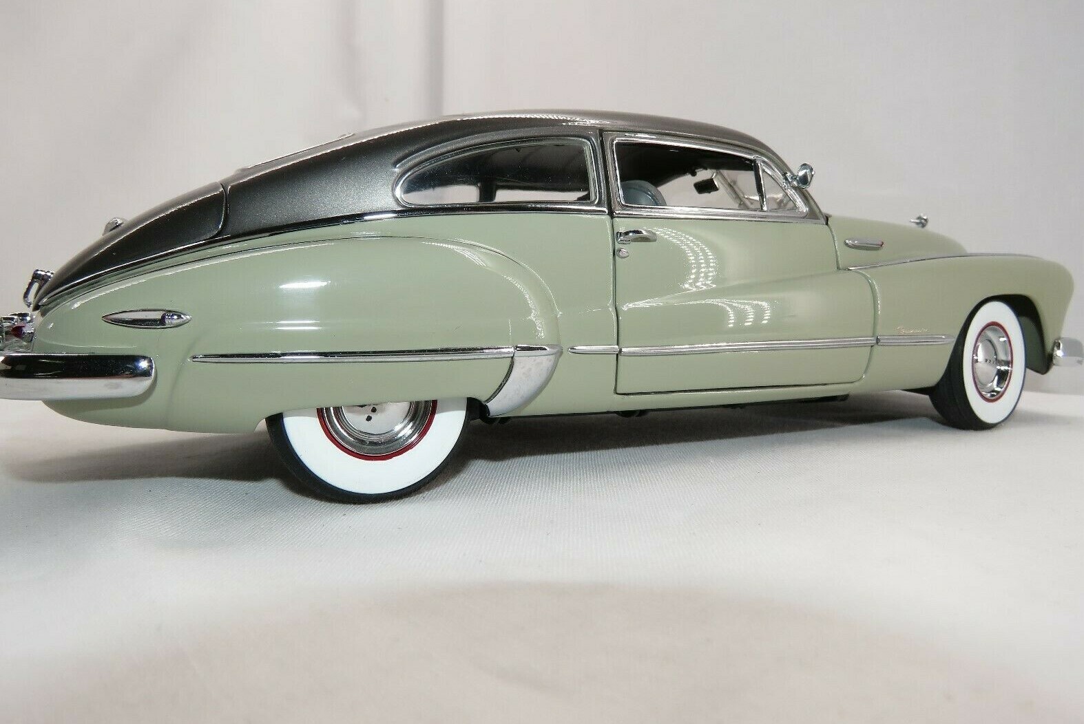 Buick Classic Custom Built Metal Model Concept Hot Rod Race Sports Promo Car1:24