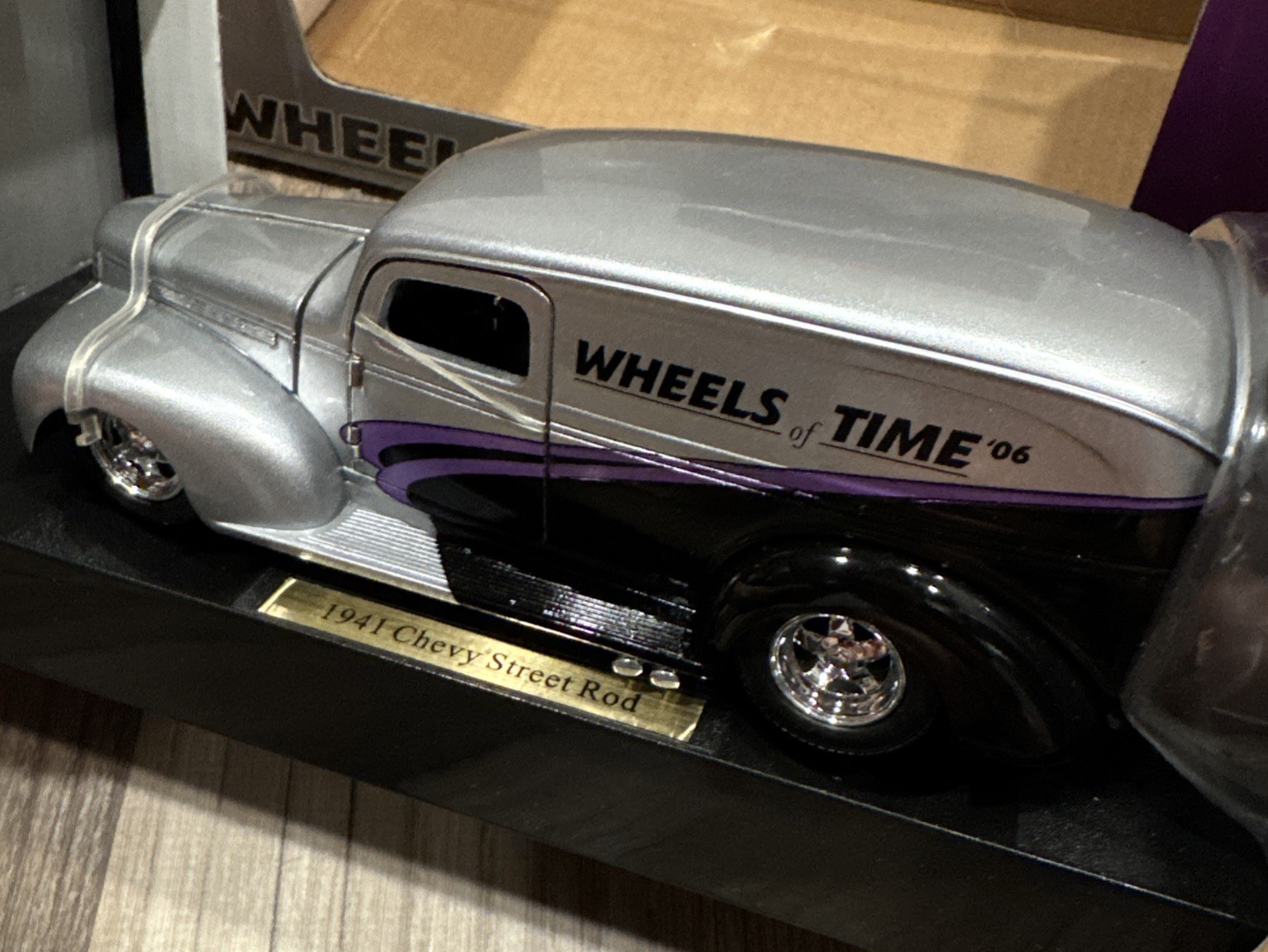 Wheels Of Time Liberty Classics Limited Edition 1941 Chevy Sedan #20562 Diecast