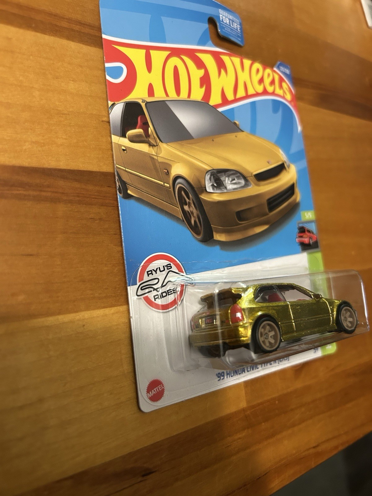 Hot Wheels 1999 Honda Civic Type R EK9 HW Hatchbacks Gold 1:64 Diecast NIB