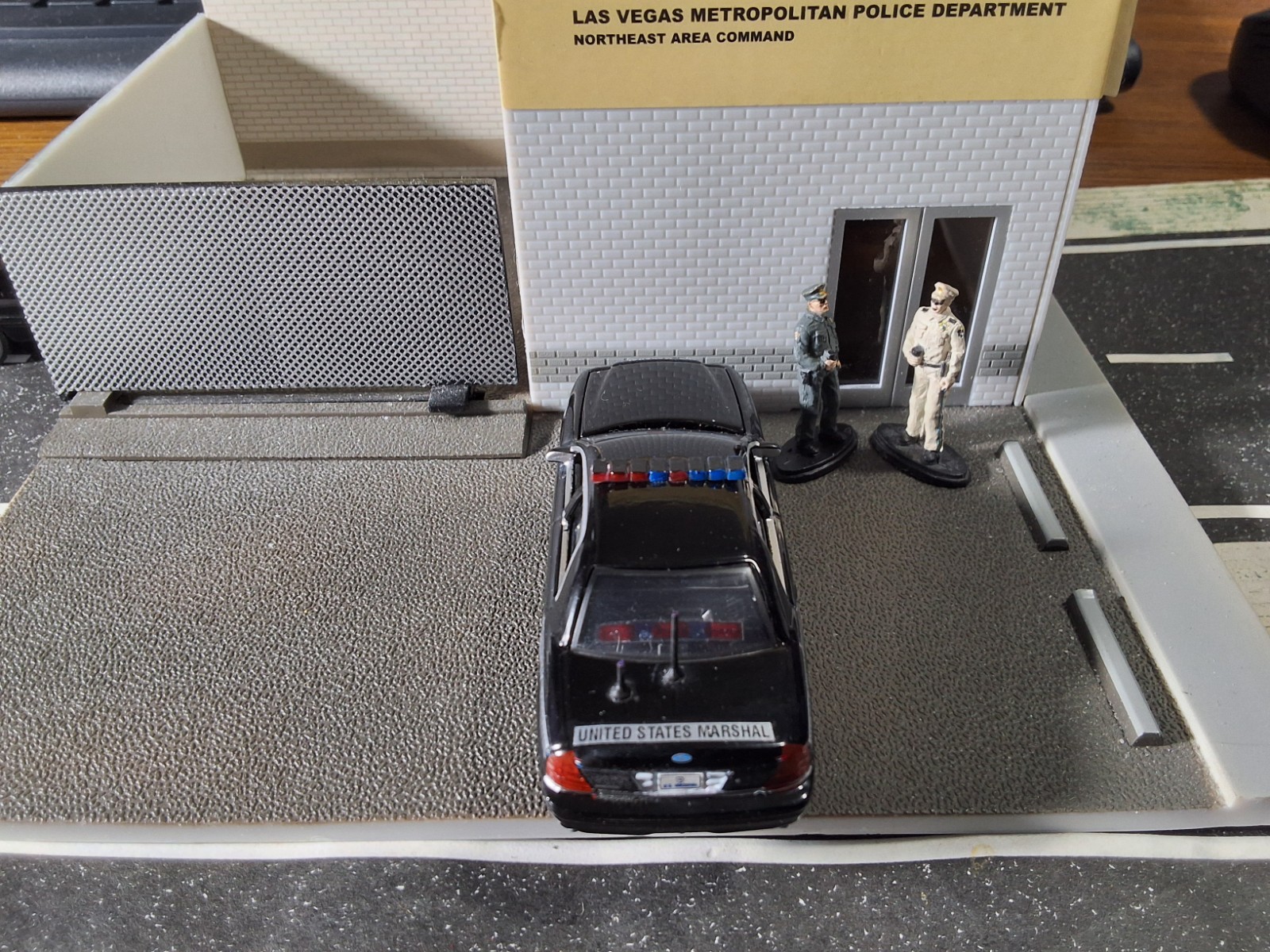 Greenlight Police Ford Crown VIC UNITED STATES MARSHAL Custom unit ONE OF A KIND