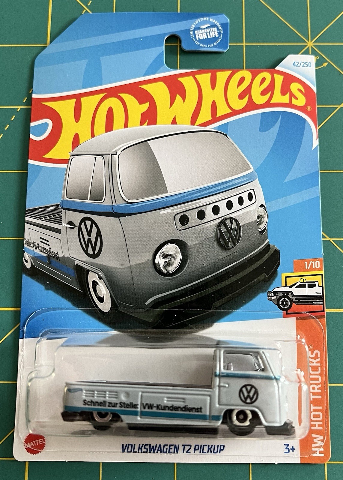 LOT OF 3 – 2024 HOT WHEELS VOLKSWAGEN T2 PICKUP AND VW T3 CUSTOM NEW FOR 2024