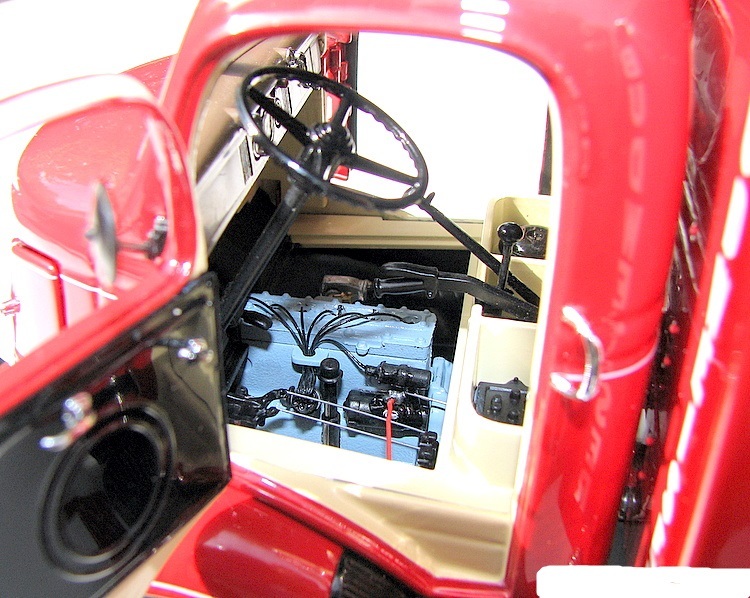 Ford Pickup Truck Car Built Metal Body Model Classic Woodie Woody Promo