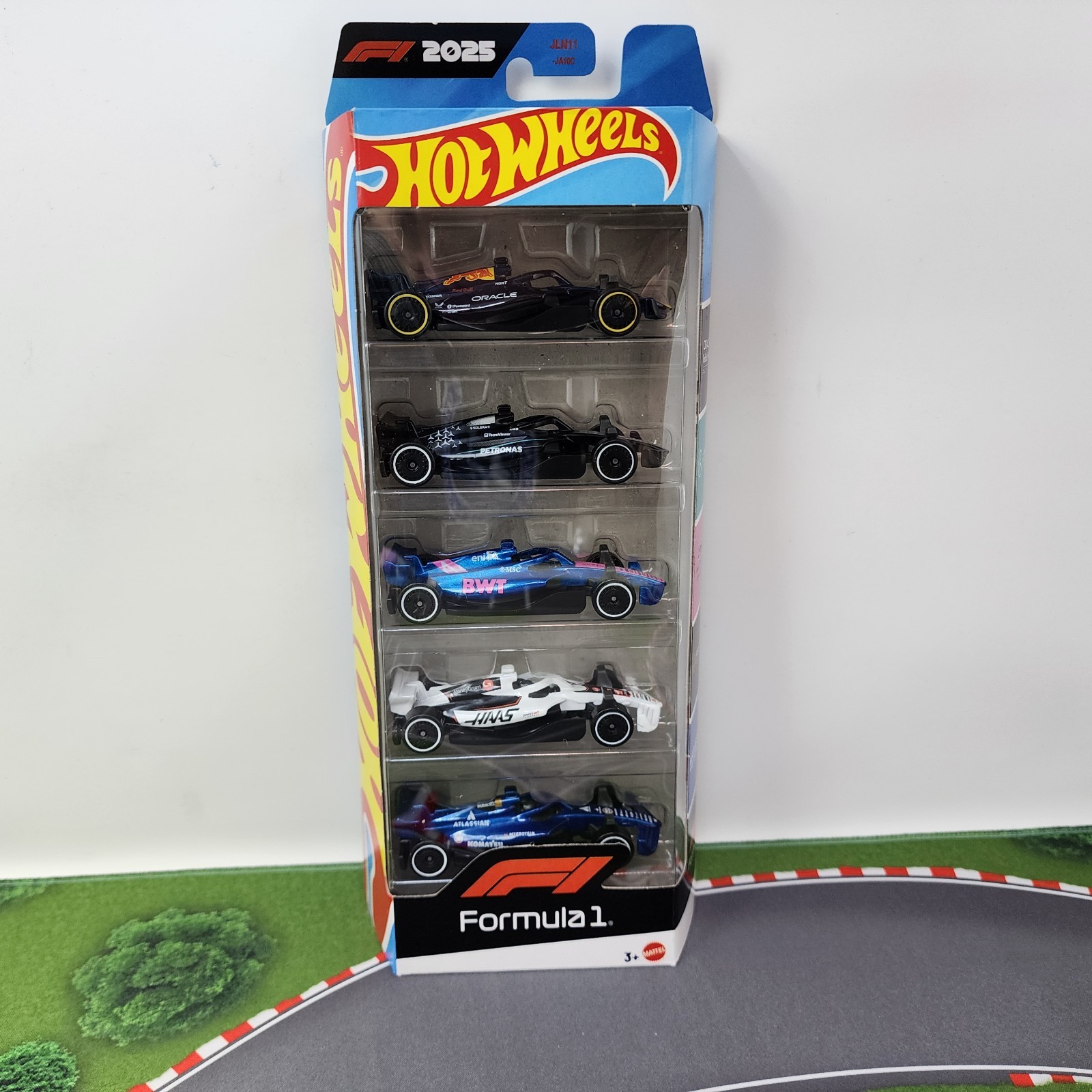 2025 Formula 1 Car * 5 Pack F1 Hot Wheels 2026 RedBull, AMG Williams, BWT, Hass