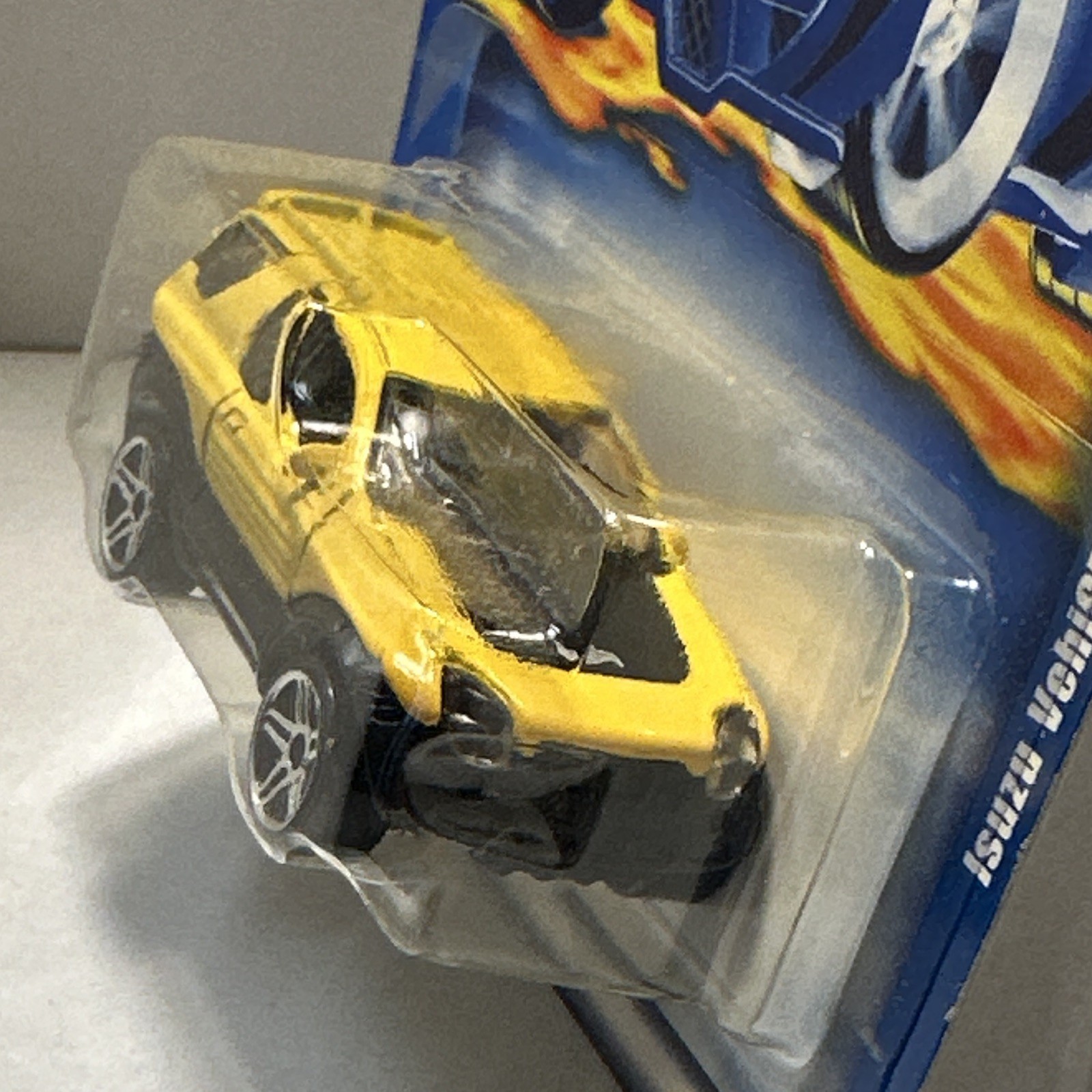 Hot Wheels Isuzu VehiCROSS Yellow/Black 1:64 Diecast Unopened