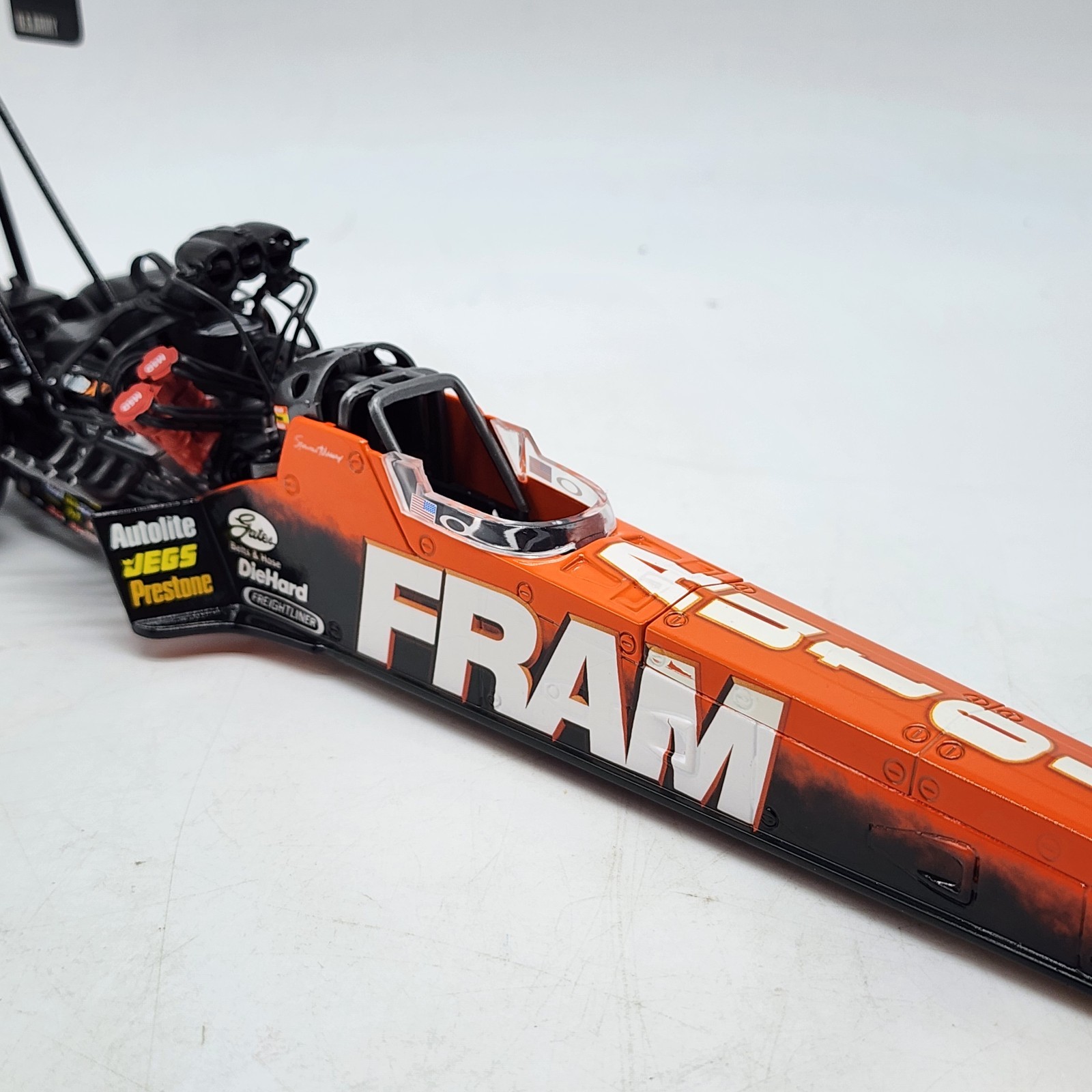 22D Auto World 1:24 NHRA Top Fuel Dragster FRAM Spencer Massey 2012 Diecast
