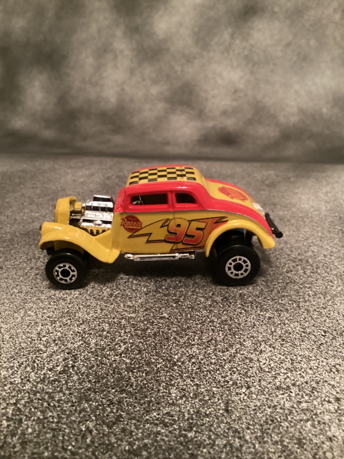 Matchbox 33 Willys street rod CUSTOM,, Lightning Mcqueen, read description