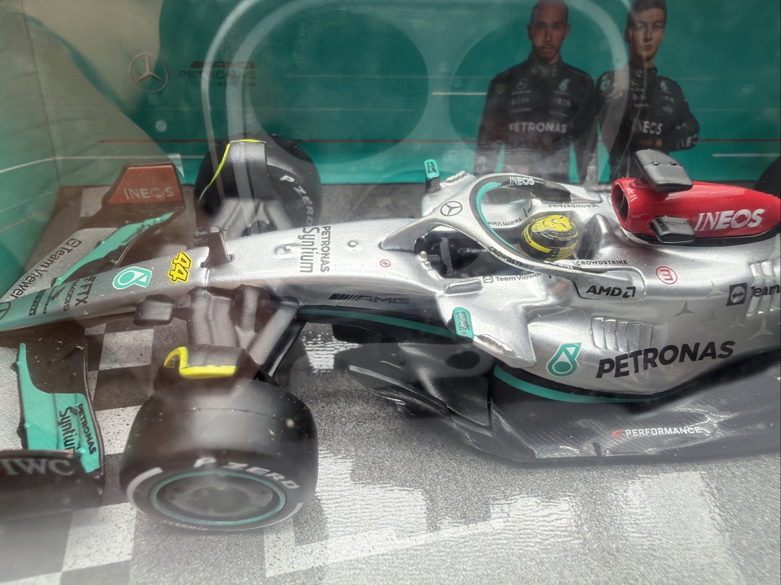 MERCEDES AMG F1 W13 E PERFORMANCE #44 HAMILTON 2022 1/43 MODEL BBURAGO 38066 LH