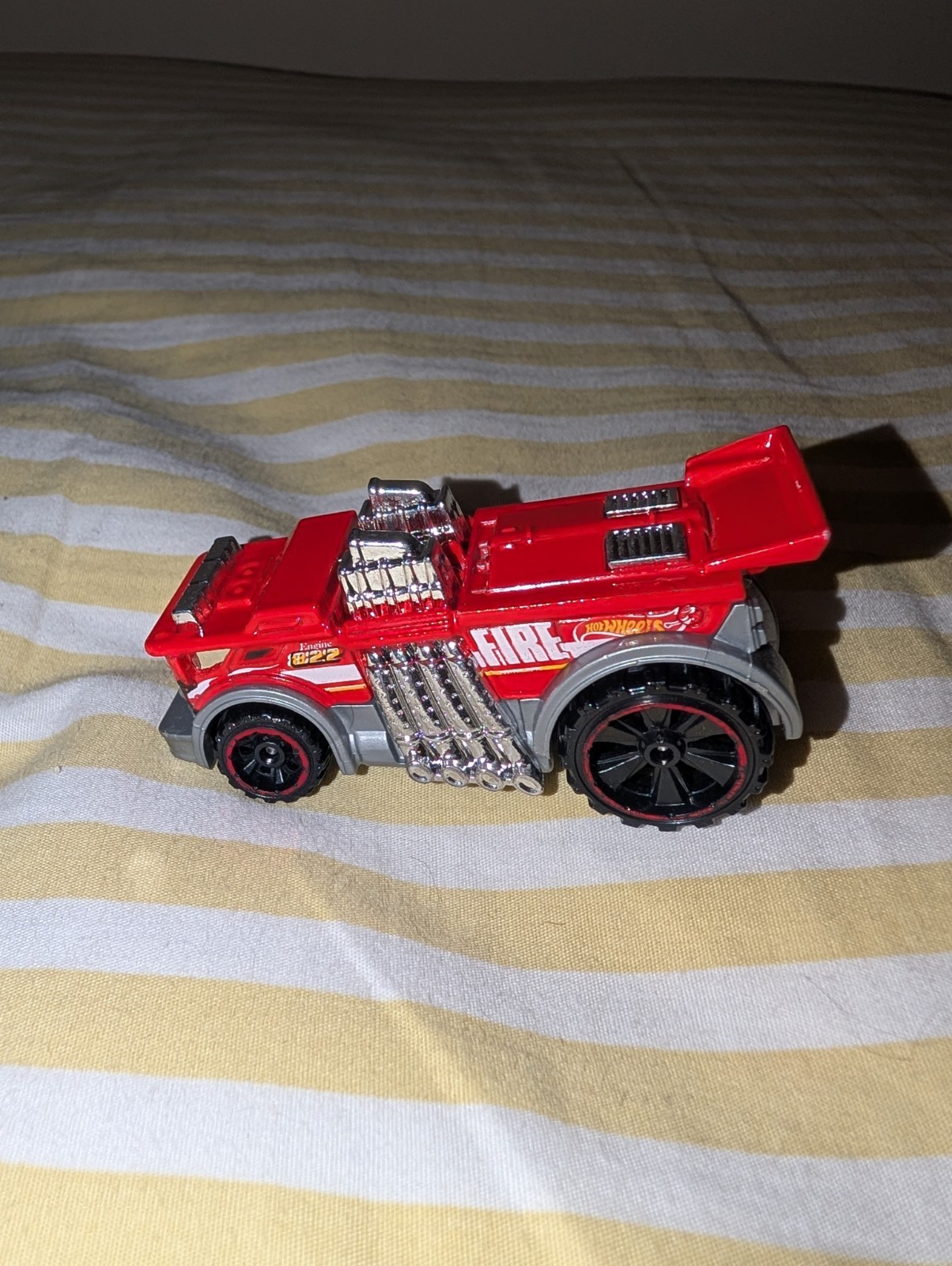 HW741 Hot Wheels 2015 BACKDRAFTER RED 5/250 FIRE DEPT HW CITY