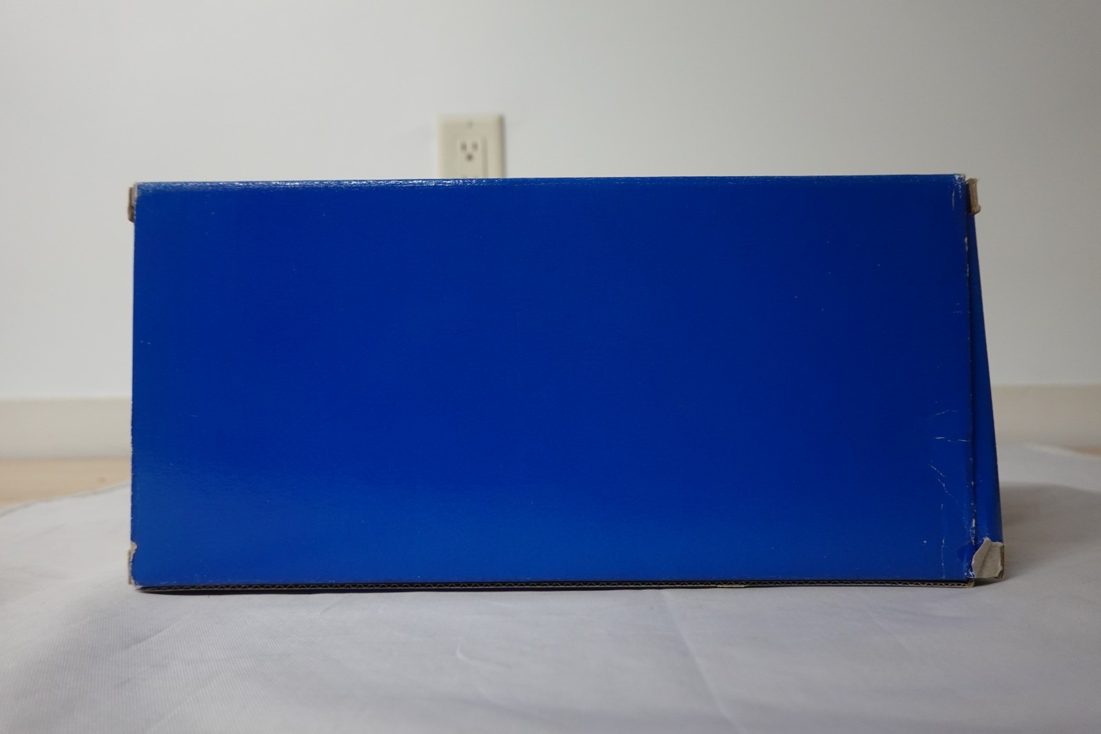 Racing Champions 5215S E Fittipaldi #2 Car IndyCar 1:24 Scale – Paint Issue