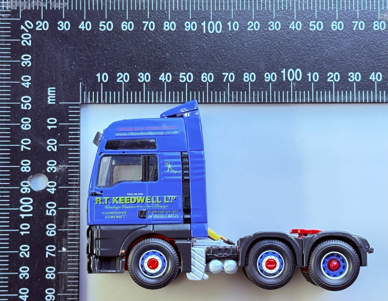 CORGI MAN TGA TRACTOR UNIT MODEL ONLY R.T. KEEDWELL CC13423 1:50