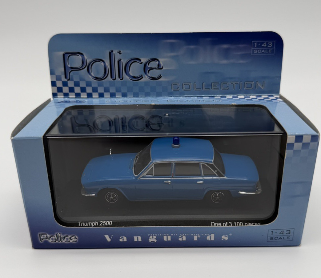 Lledo Vanguards VA08205 Triumph 2500 Met Police Divisional Area Car 1:43 Scale