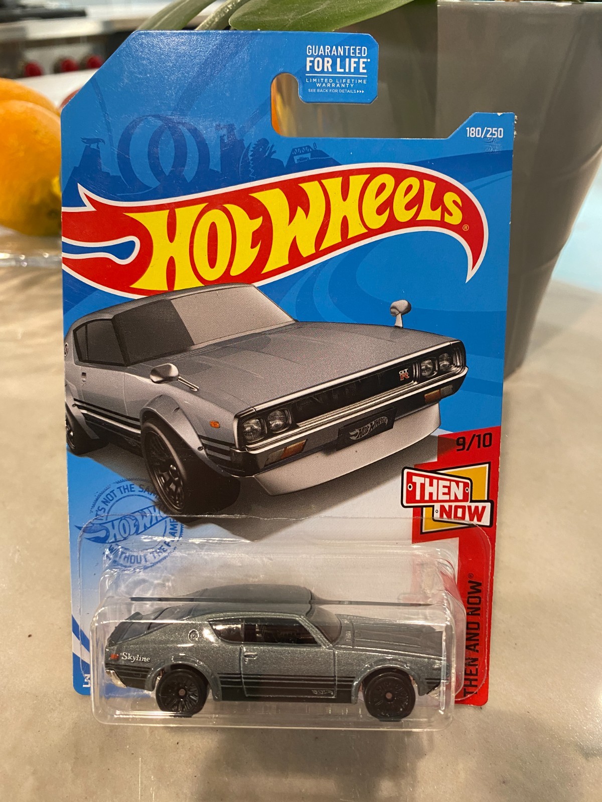 2020 Hot Wheels Nissan Skyline 2000 GT-R Silver Then And Now 9/10