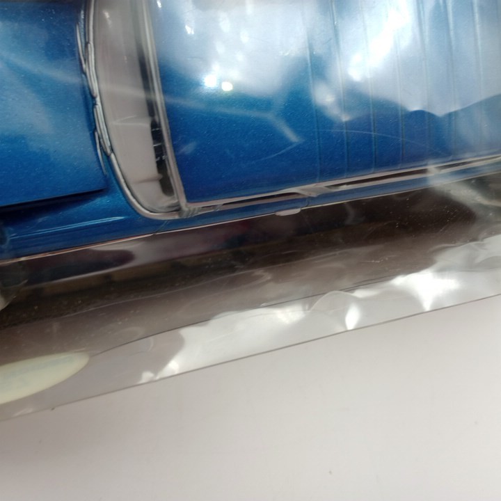 Route 66 Get Your Kicks 1957 Chevy Nomad Blue 1:24 Die-Cast NEW w BOX WEAR ©2001