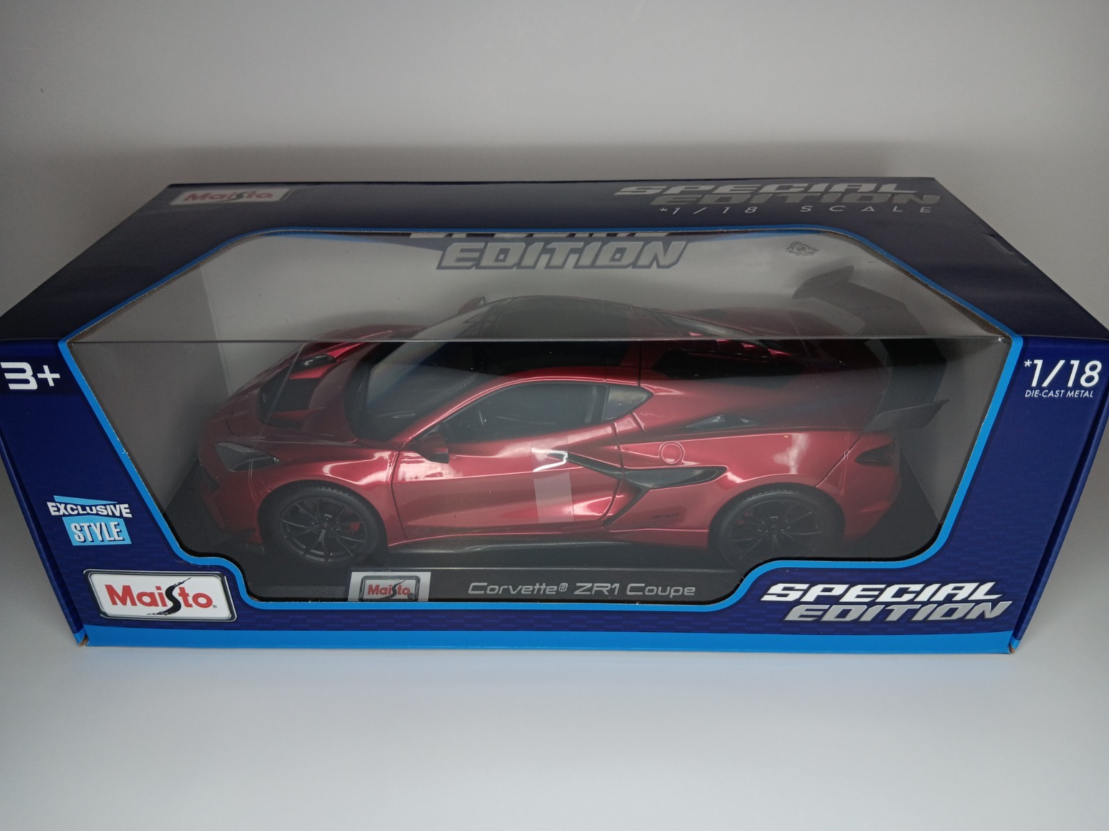 Corvette ZR1 Coupe 1:18 Maisto Exclusive Style Special Edition – Red