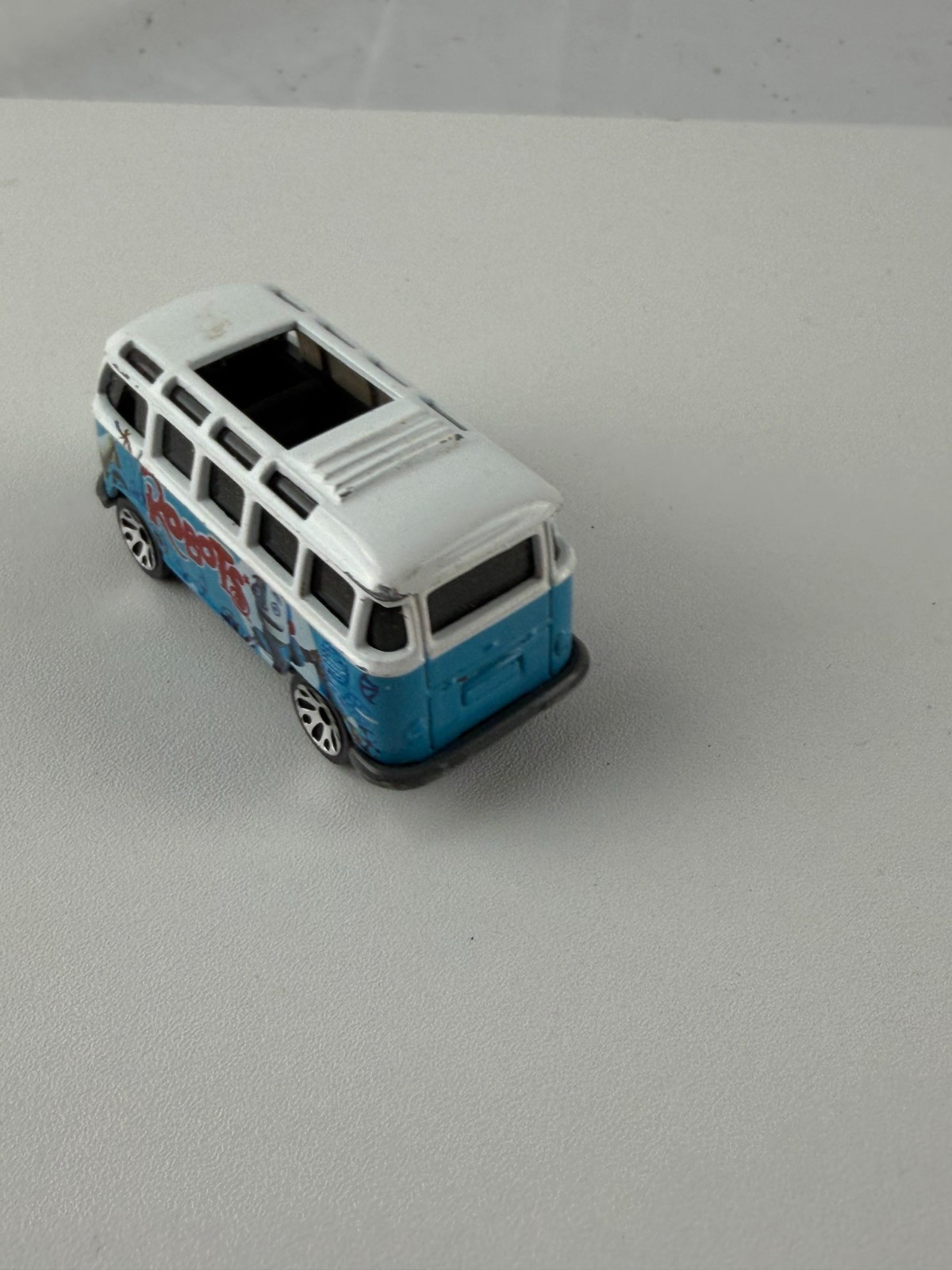 Hot Wheels Volkswagen VW Transporter Bus Blue Robots Movie Diecast Toy Model