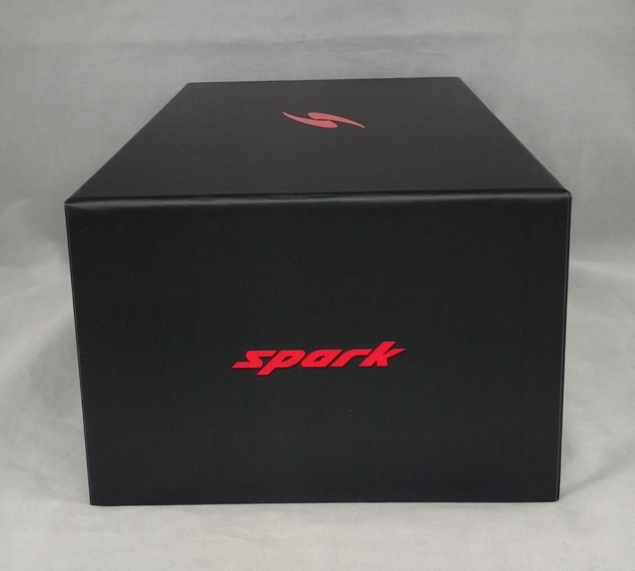 SPARK 1/18 GAZOO RACING GR010 HYBRID