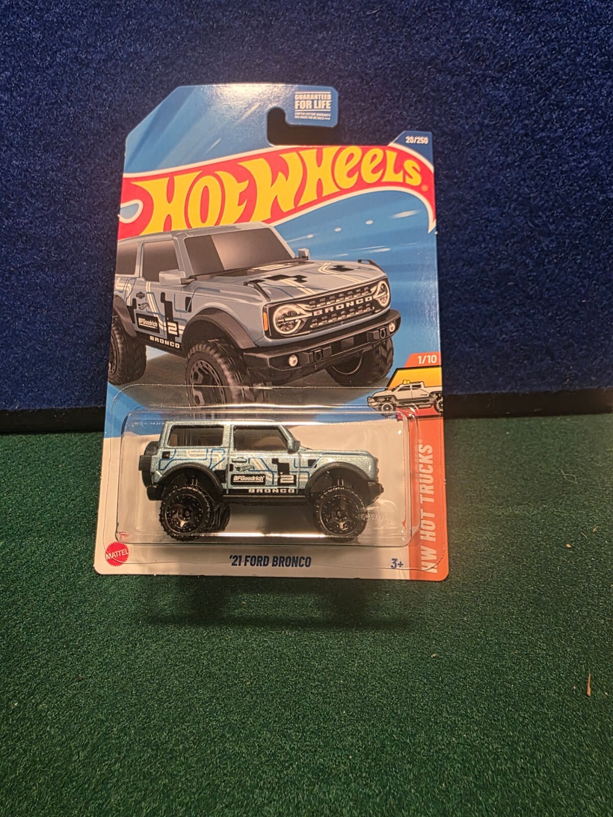 2025 Hot Wheels Kroger Exclusive Set of 4 (NISSAN, DRAFTNATOR, MORGAN, & BRONCO)