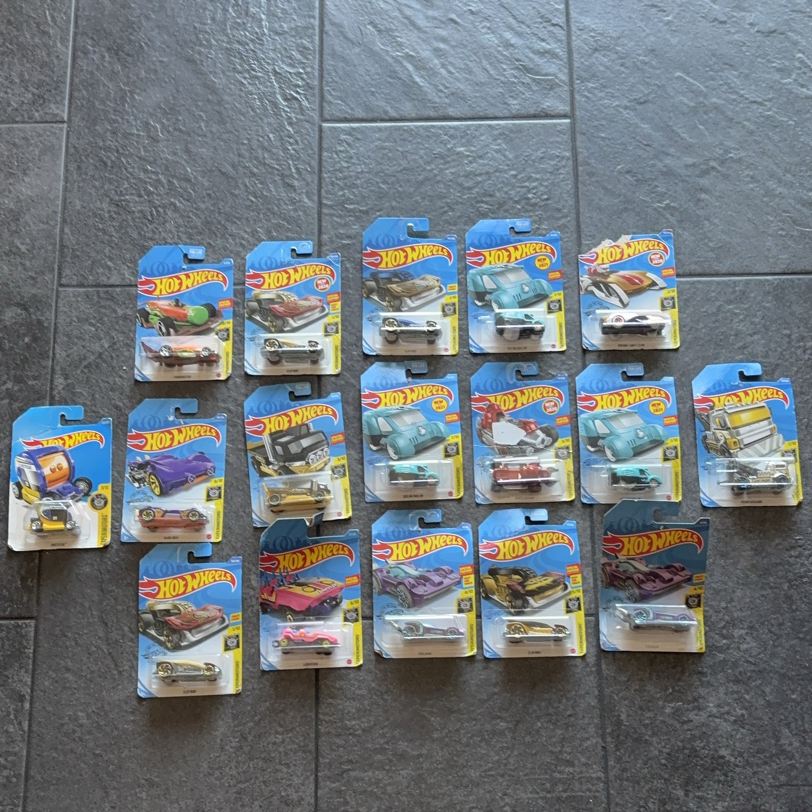 Hot Wheels Experimotors Die-cast Toy Cars 1:64 Scale Multi-Color Metal Lot 17