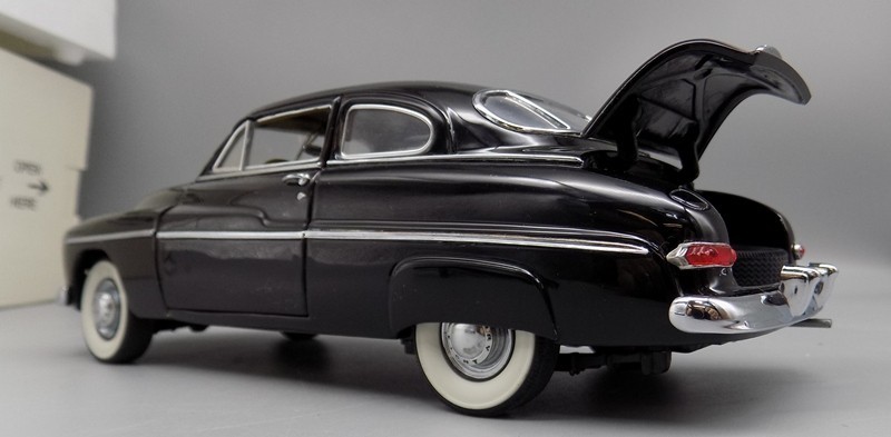 1949 Mercury Club Coupe Diecast Model Danbury Mint Rat Rod Low Rider 2 Door