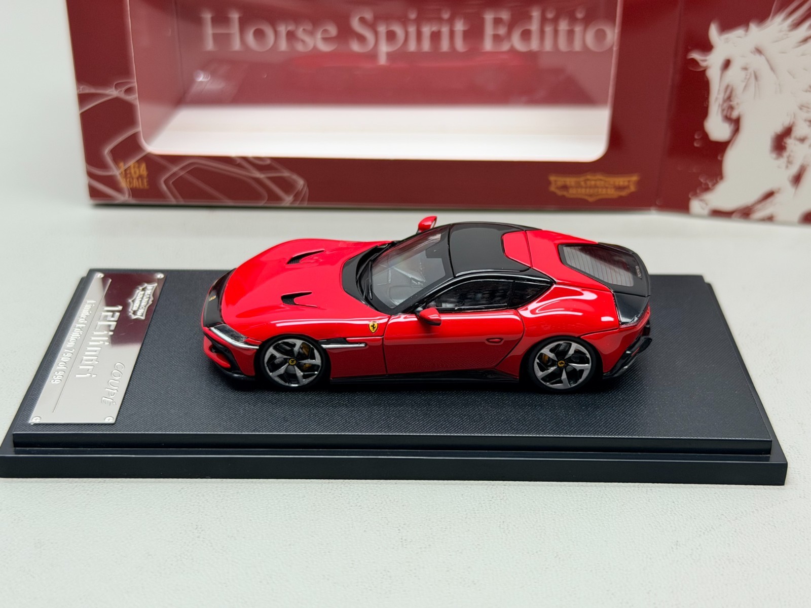 PK 1:64 Ferrari 12 Cilindri Phantom Knight Super Car Diecast Model Car