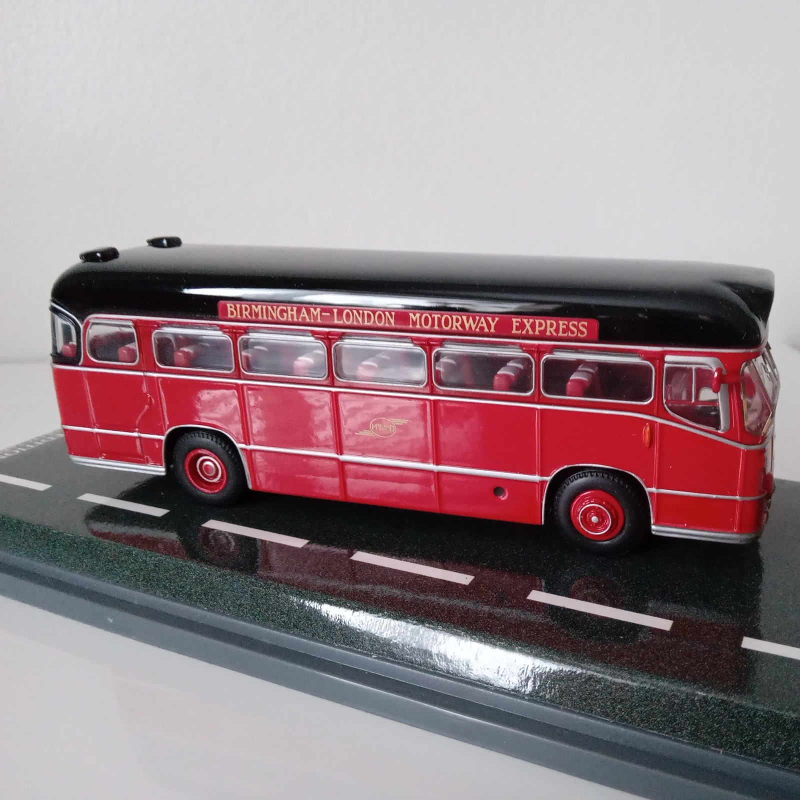 CORGI OOC OM45501 ‘BMMO CM5T MIDLAND SINGLE DECK BUS’ 1:76 /BOXED