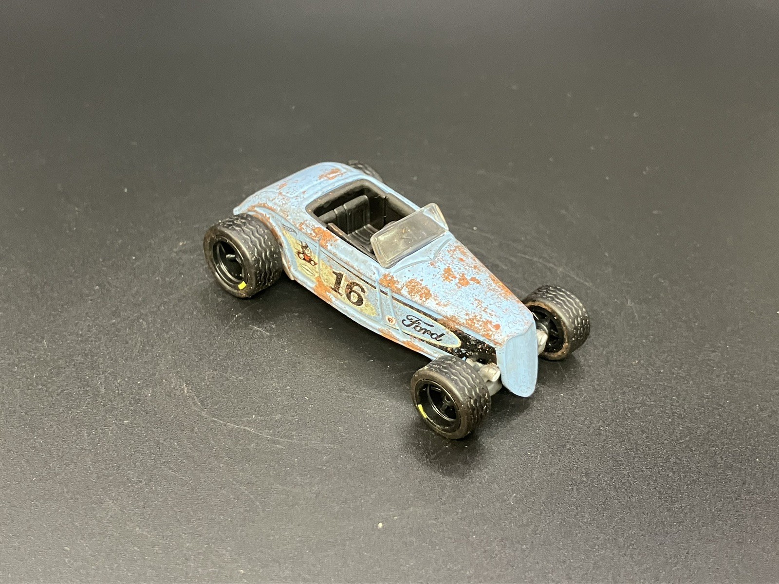 1933 Ford Roadster Weathered Rusty Custom 1/64 Diecast Barn Find Car Hot Wheels