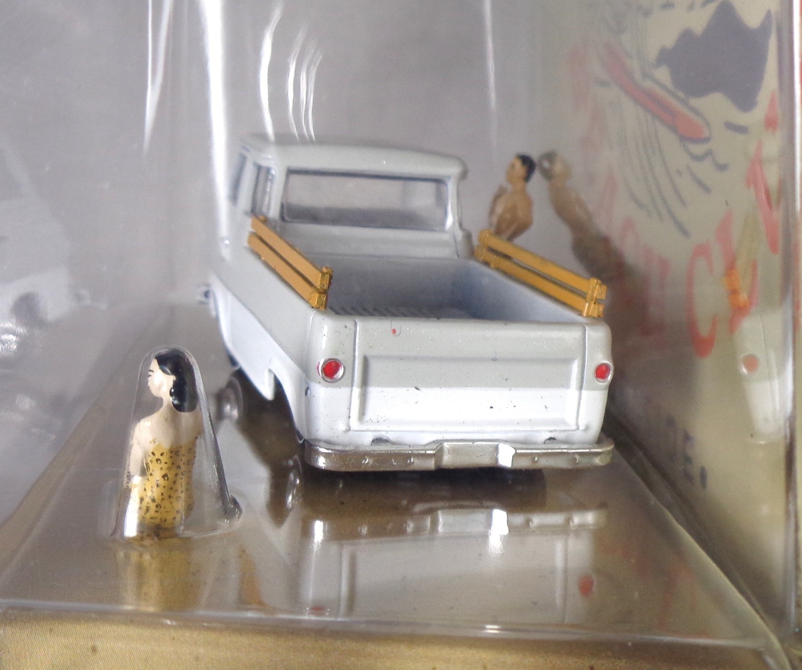 Sunny Sea Beach Club 1964 Econoline Truck M2 Auto-Figs R17 Limited Ed. 8,500