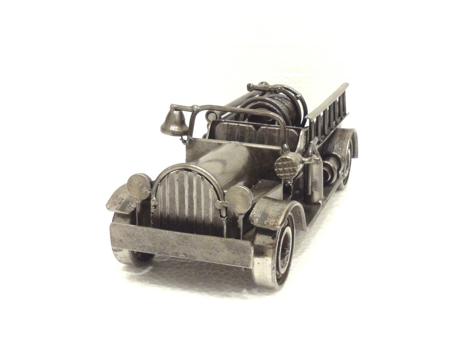 SUPERB SIGNED FIRE TRUCK MASSIVE RECYCLED METAL SCULPTURE STEAMPUNK JUNK ART SEE