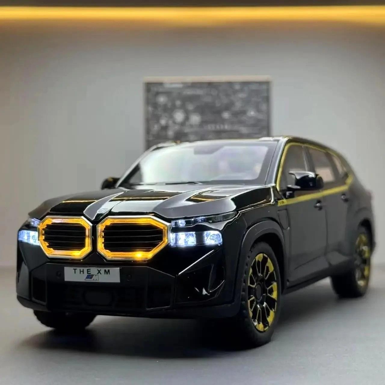 1:24 BMW XM SUV Alloy Diecast Car Sound & Light Toy Gift Collectible Vehicle NEW