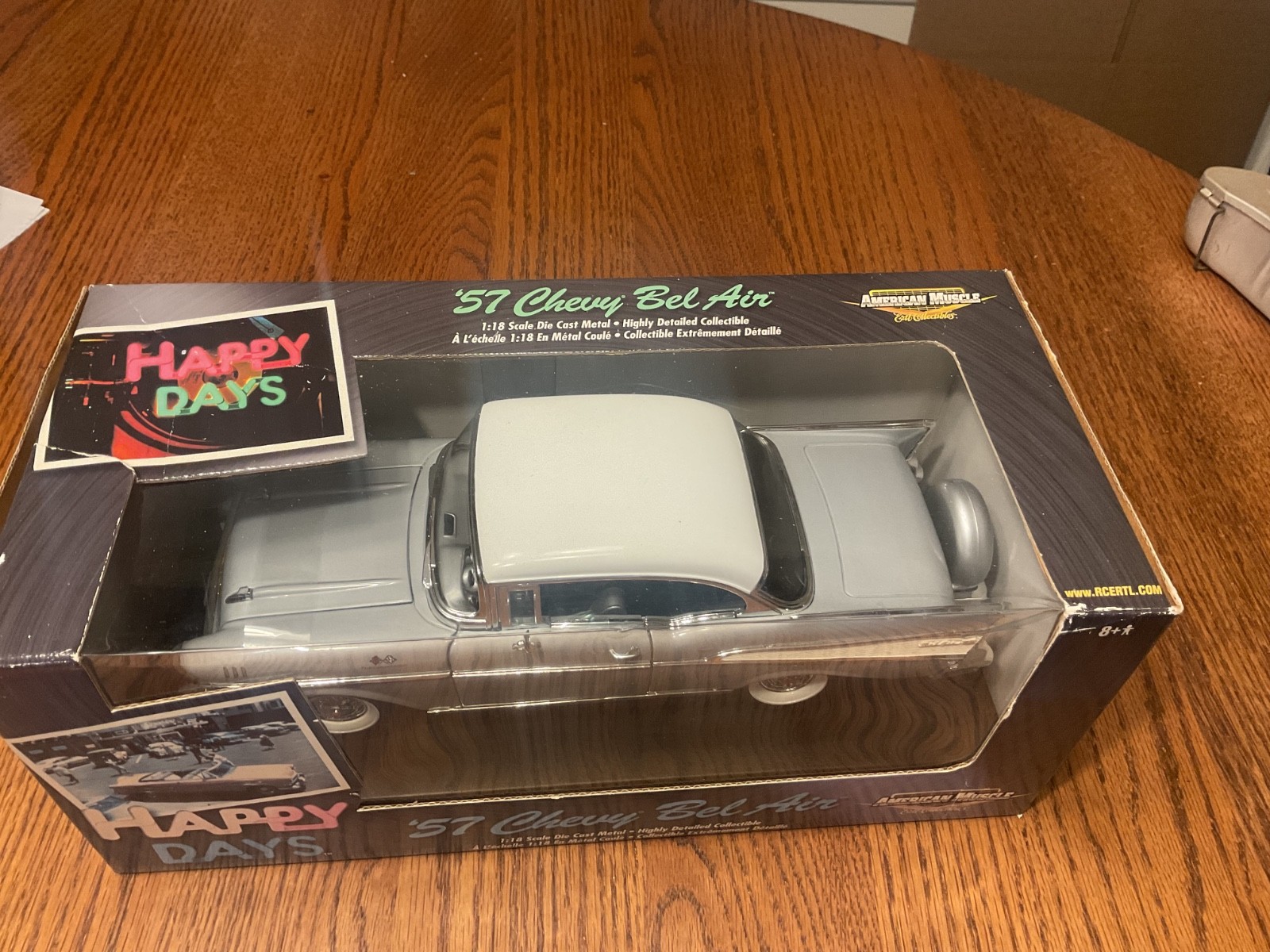 1957 Chevy Bel Air Hardtop HAPPY DAYS American Muscle 1:18