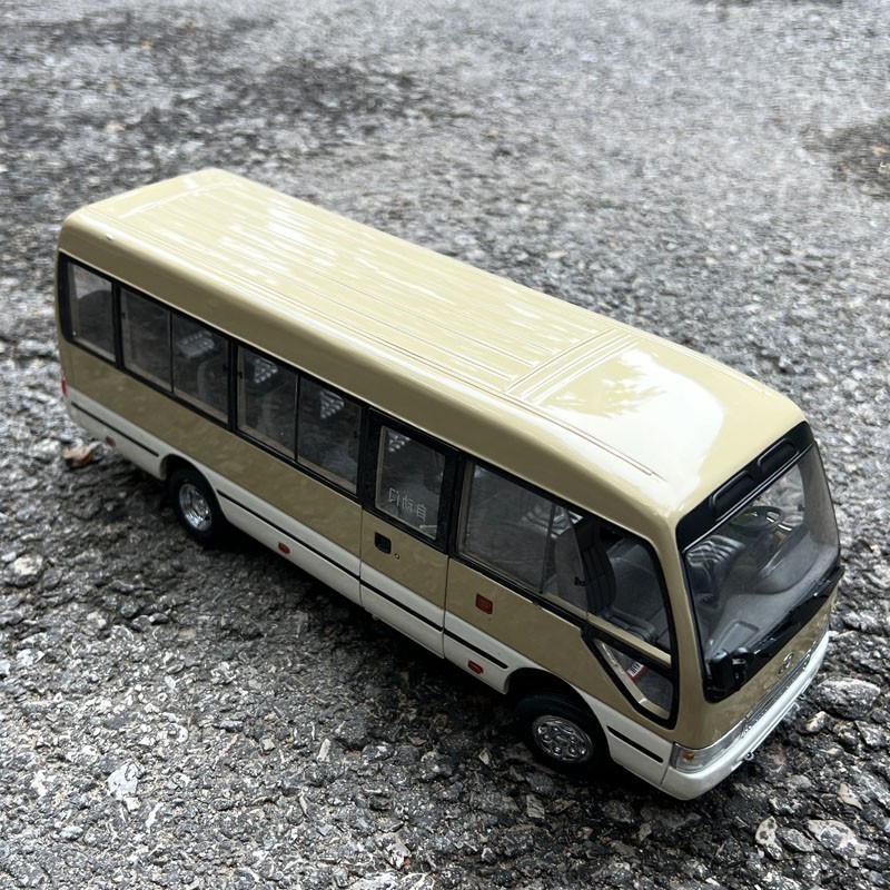 1:24 Original Model,Toyota Coaster 2001-2010,Mini Bus,Very Rare