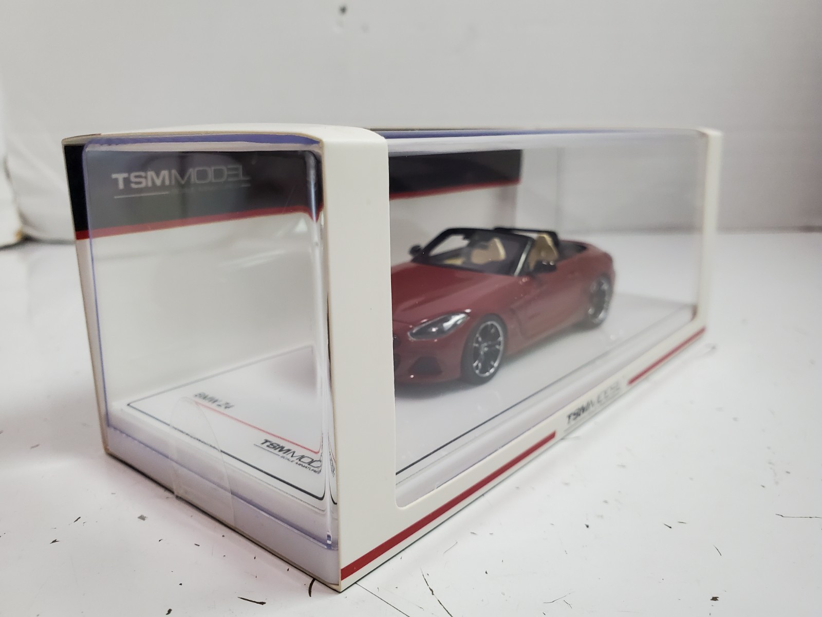 TSM Model 1:43 BMW Z4 RED – Open Box – Damaged Case