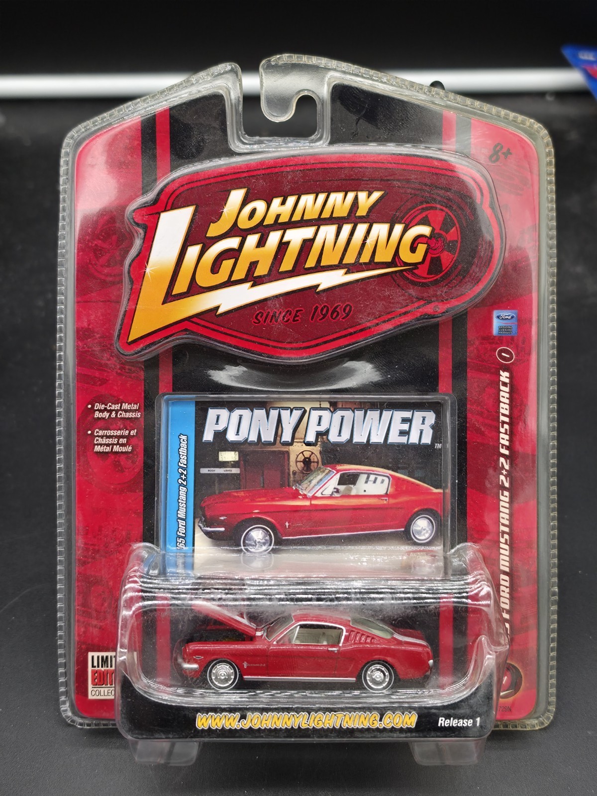 Johnny Lightning 2006 Pony Power 1/64 Diecast ’65 Ford Mustang 2+2 Fastback NEW!