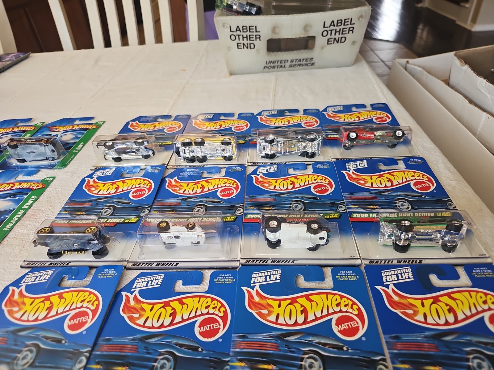 2000 Hot Wheels Treasure Hunt Series Complete Mint Set Cars #1 Thru #12.