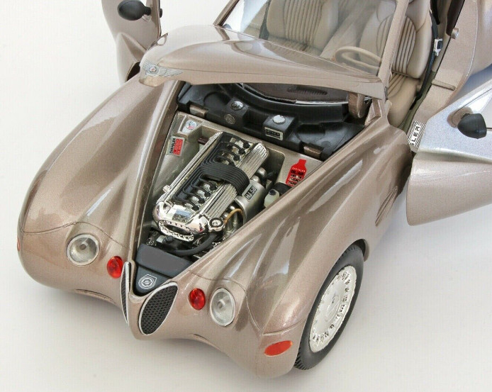 Hot Rod Race Car 12Racing24RacerClassic Custom1:18Concept Carousel Pewter