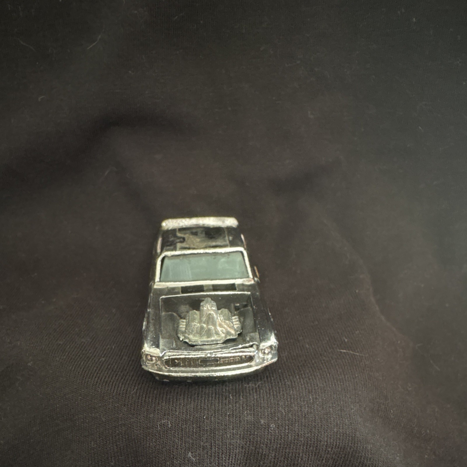 Hot Wheels Redlines 1967 Ford Mustang 1:64 Diecast Car Silver Redline Wheels