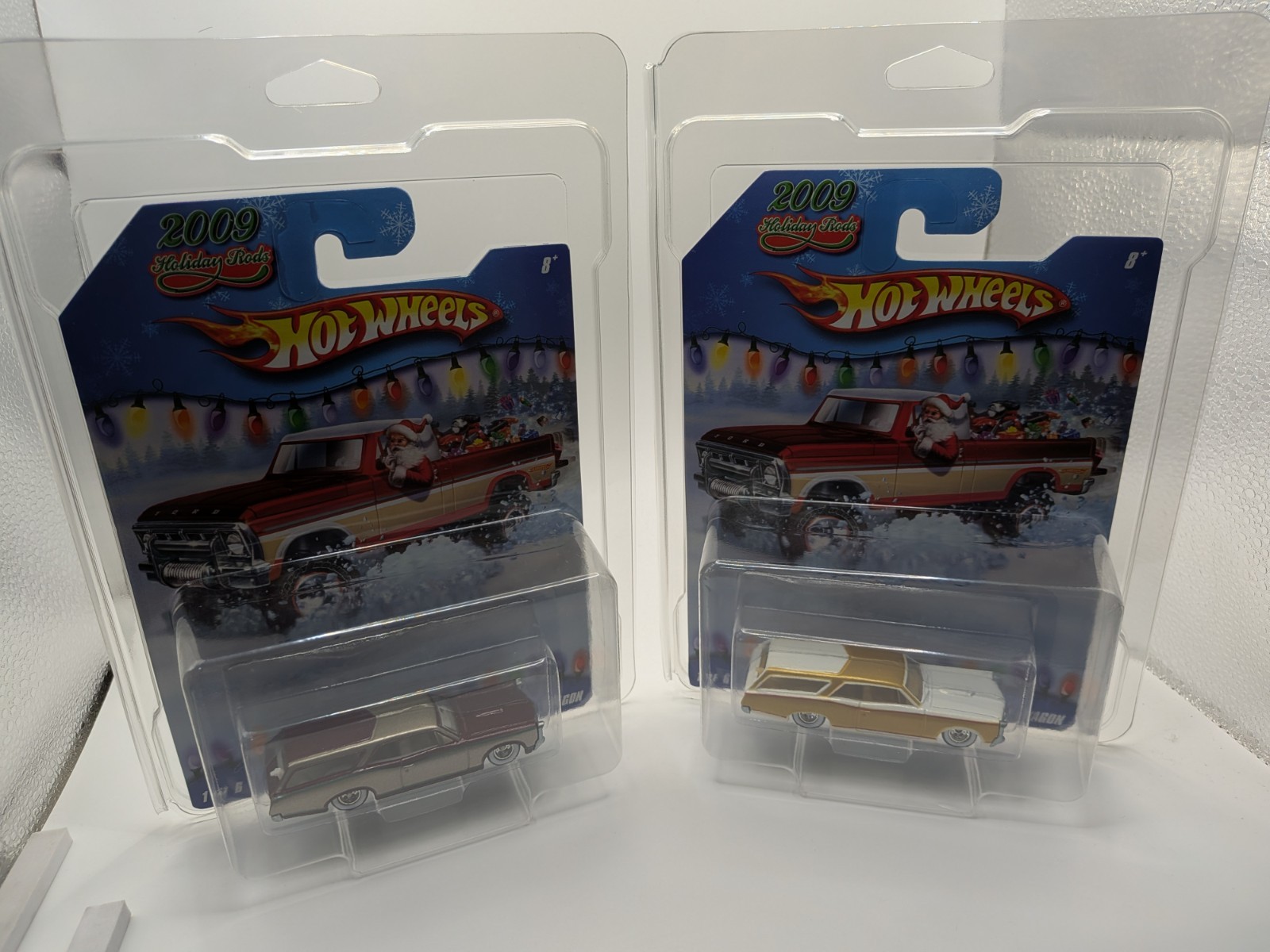 Hot Wheels 2009 Holiday Rods Custom ’66 GTO Wagon X2 In Protector