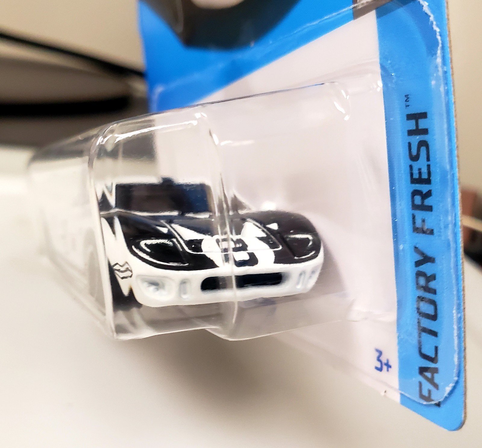 2024 Hot Wheels White Ford GT40 12/250 Factory Fresh 2/10