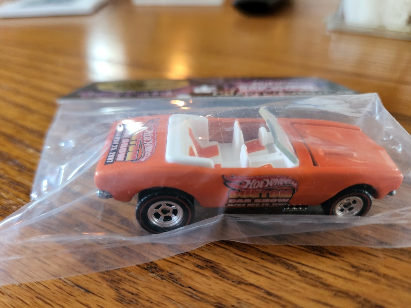RARE Voltaire Signed Hot Wheels 2007 Japan 67 Camaro Limited Edition